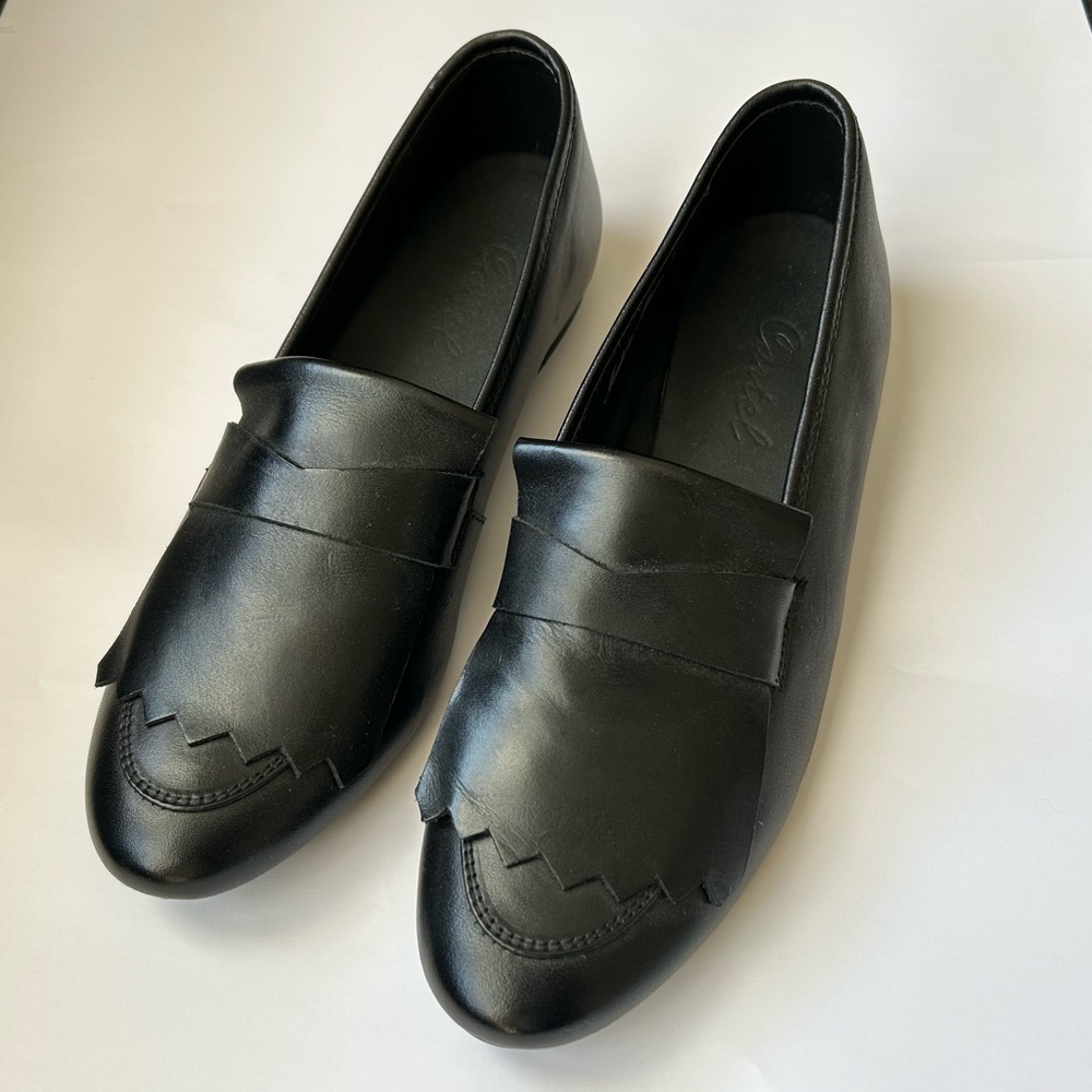 Cartel black leather loafers
